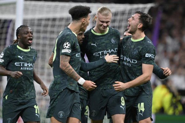 欧冠：哈兰德点射罗德里戈破荒 曼城2-1逆转皇马